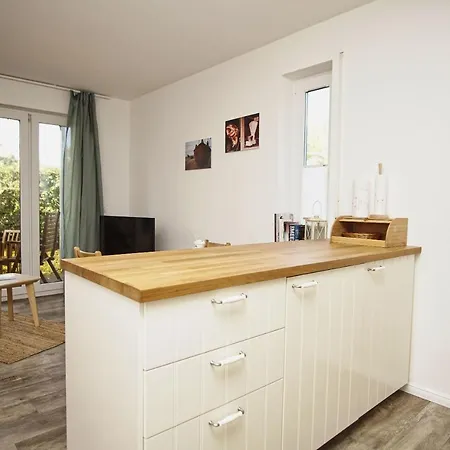 Apartment Gemuetliche In Hafennaehe - Fewos Am Hochzeitsberg 08 Breege